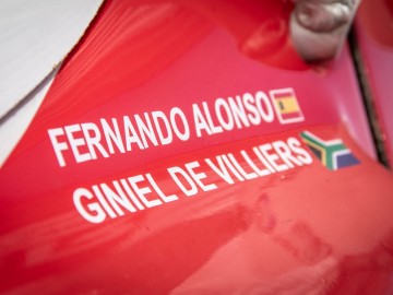 Fernando Alonso testował dakarową Toyotę Hilux